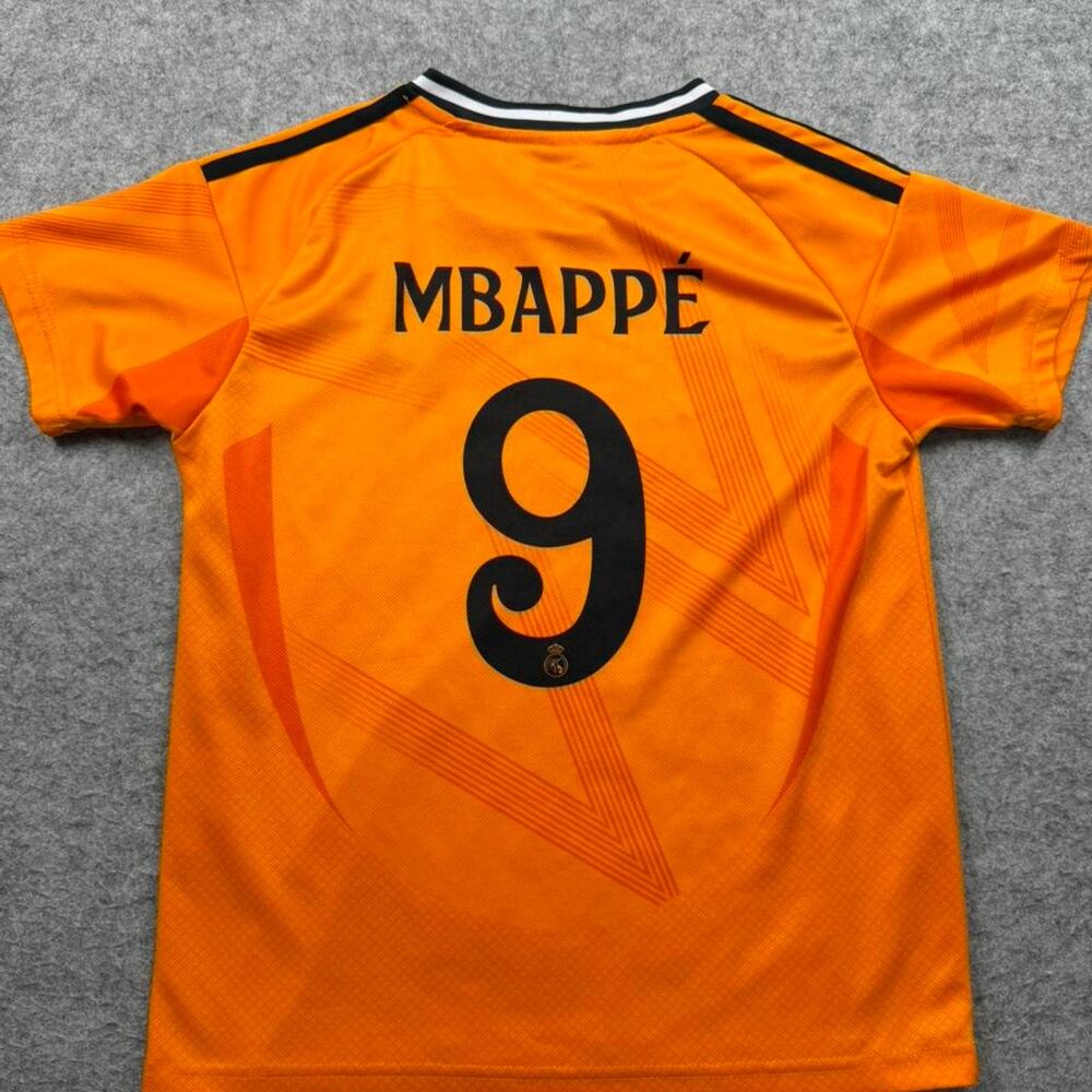 #9 Soccer Jersey USED Youth M